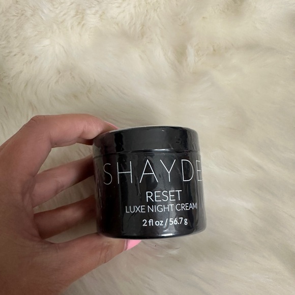 SHAYDE BEAUTY
RESET LUXE NIGHT CREAM - Picture 4 of 7